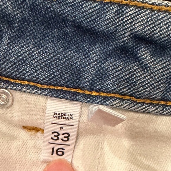 LOFT BUNDLE  Girlfriend Jeans 16 Petite and The Straight Jeans With Frayed Hem - Picture 7 of 13